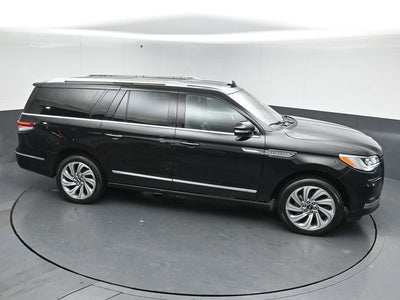 2022 Lincoln Navigator L Reserve