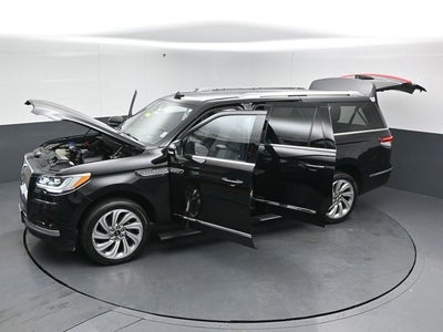 2022 Lincoln Navigator L Reserve