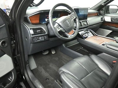 2022 Lincoln Navigator L Reserve