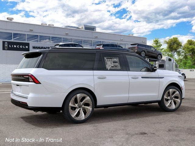 2027 Lincoln Navigator L Black Label