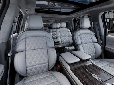 2027 Lincoln Navigator L Black Label