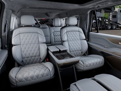 2027 Lincoln Navigator L Black Label
