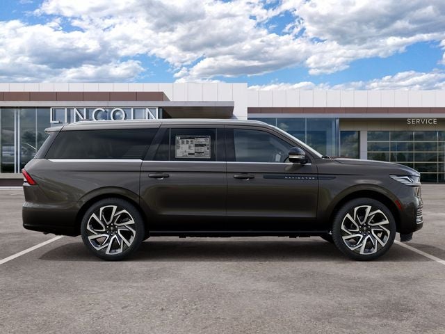 2027 Lincoln Navigator L Black Label