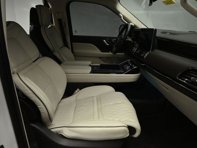 2022 Lincoln Navigator L L Black Label Leather