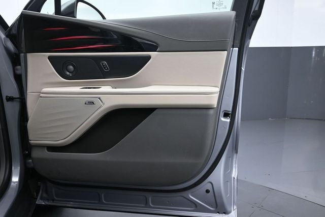 2025 Lincoln Nautilus Reserve Jet