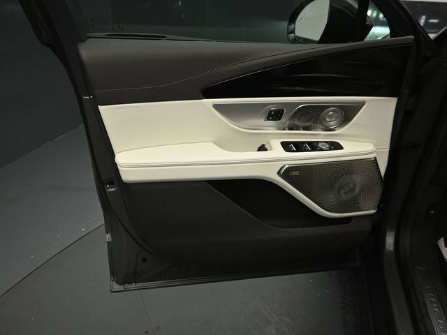 2024 Lincoln Nautilus Black Label