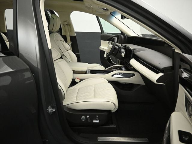 2024 Lincoln Nautilus Black Label