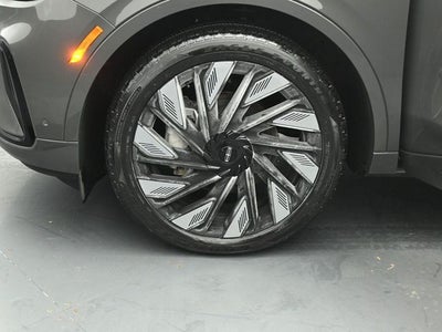 2024 Lincoln Nautilus Black Label