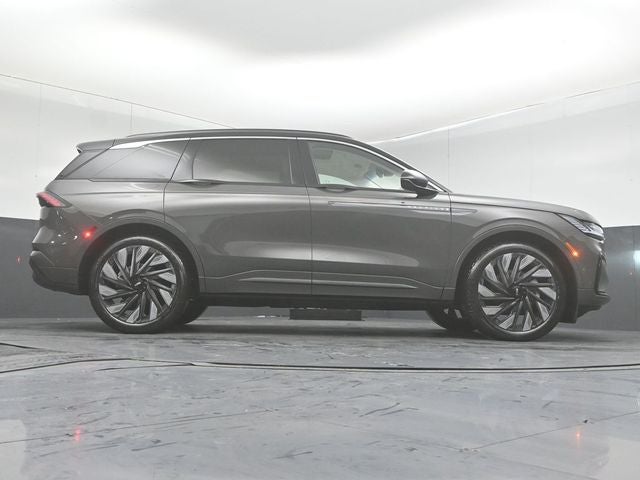 2024 Lincoln Nautilus Black Label