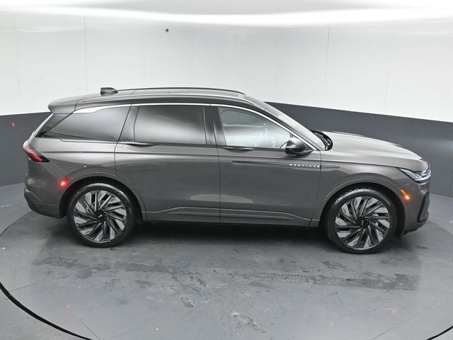 2024 Lincoln Nautilus Black Label