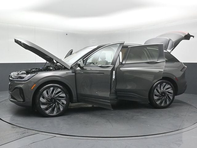 2024 Lincoln Nautilus Black Label