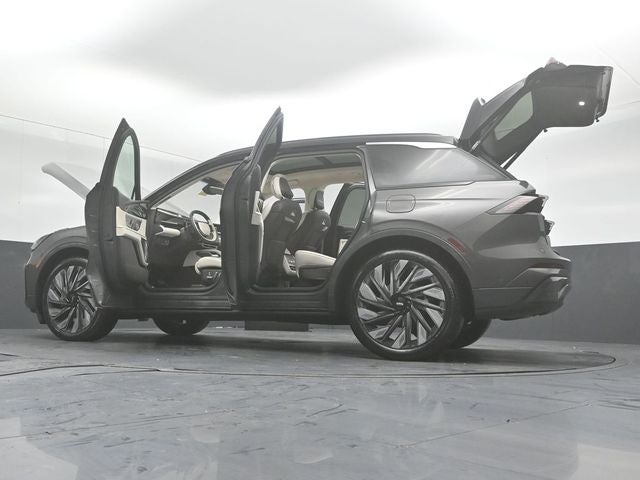 2024 Lincoln Nautilus Black Label