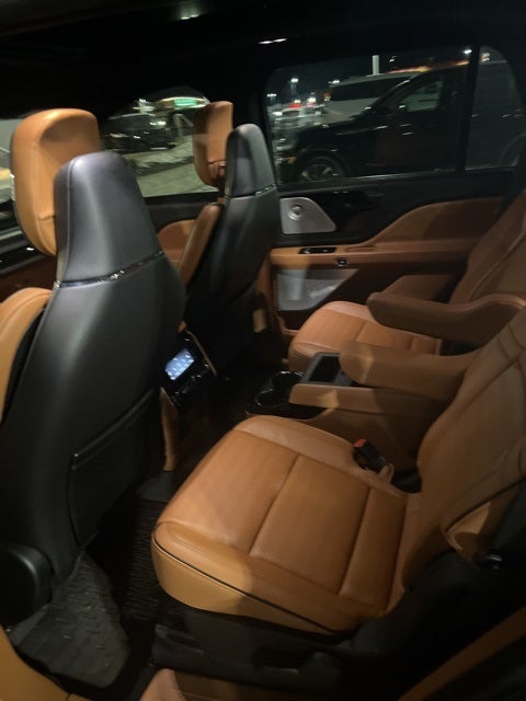 2022 Lincoln Aviator Plug-In Hybrid Black Label Grand Touring