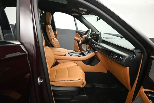 2023 Lincoln Aviator Plug-In Hybrid Black Label Grand Touring