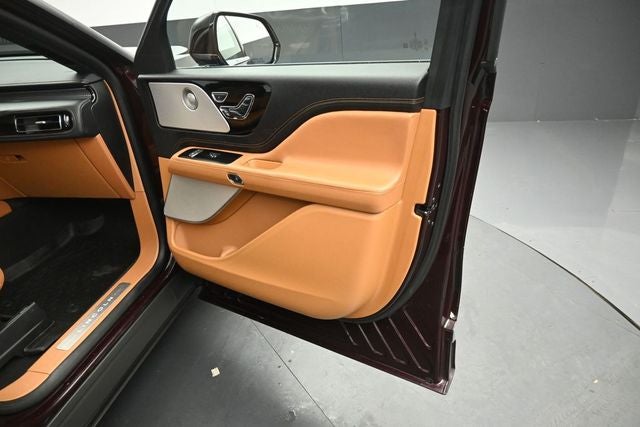 2023 Lincoln Aviator Plug-In Hybrid Black Label Grand Touring