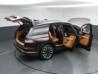 2023 Lincoln Aviator Plug-In Hybrid Black Label Grand Touring