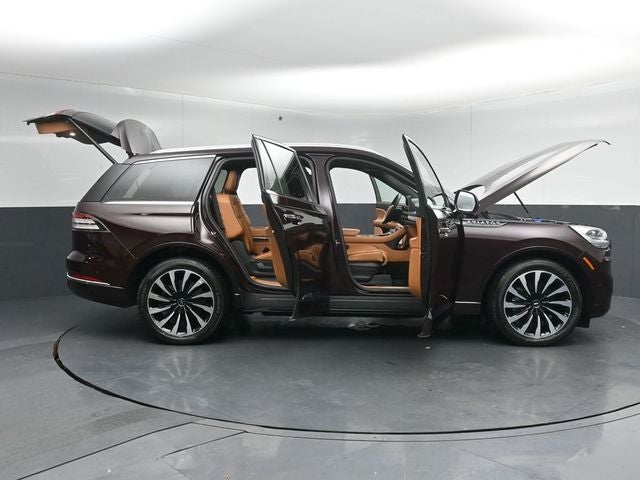 2023 Lincoln Aviator Plug-In Hybrid Black Label Grand Touring