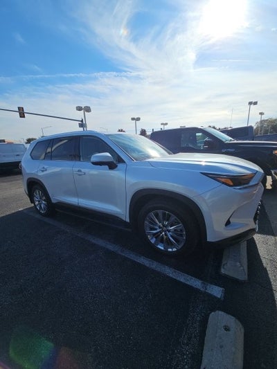 2025 Toyota Grand Highlander Platinum