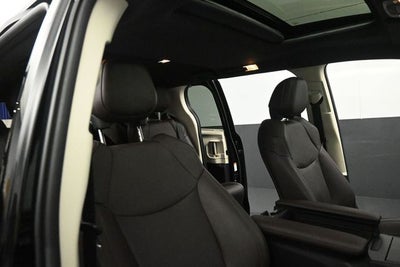 2024 Toyota Sienna Platinum 7 Passenger