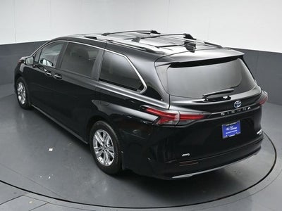 2024 Toyota Sienna Platinum 7 Passenger