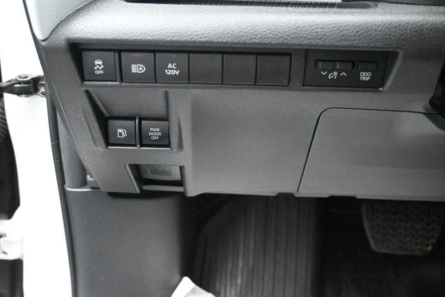 2025 Toyota Sienna XLE 7 Passenger
