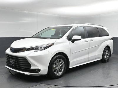 2025 Toyota Sienna XLE 7 Passenger