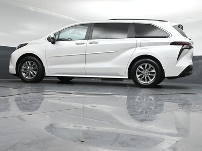 2025 Toyota Sienna XLE 7 Passenger