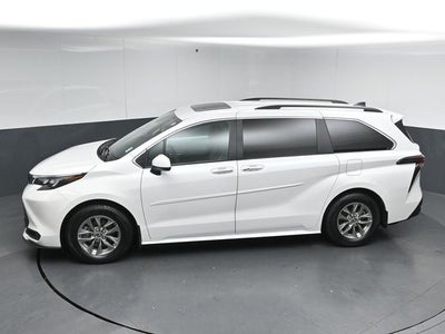 2025 Toyota Sienna XLE 7 Passenger