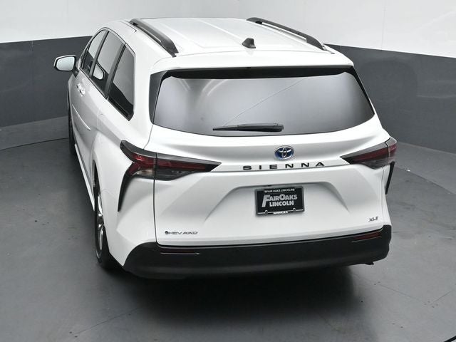 2025 Toyota Sienna XLE 7 Passenger