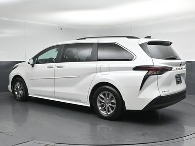 2025 Toyota Sienna XLE 7 Passenger