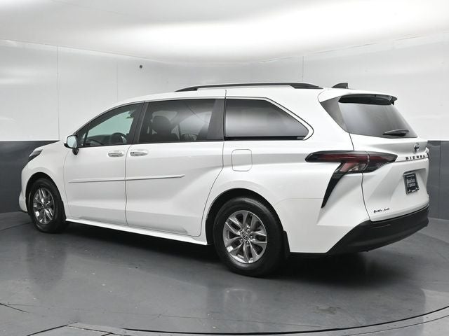 2025 Toyota Sienna XLE 7 Passenger