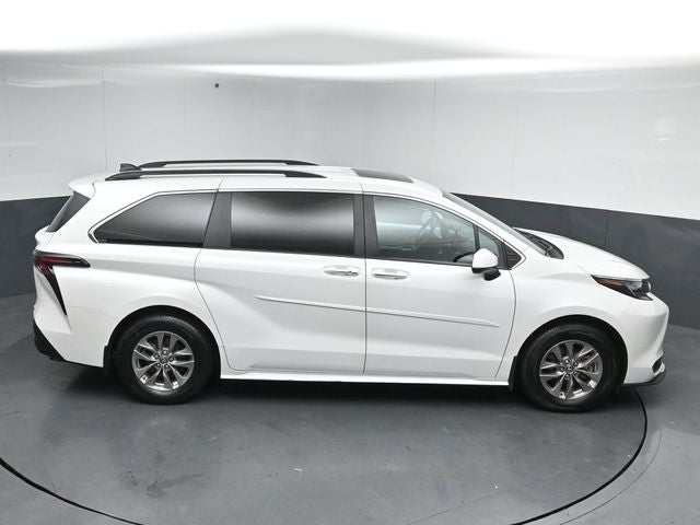 2025 Toyota Sienna XLE 7 Passenger