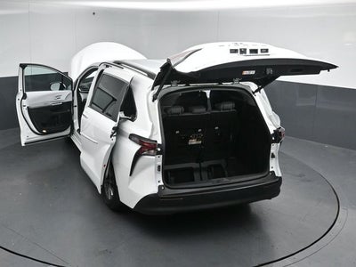 2025 Toyota Sienna XLE 7 Passenger
