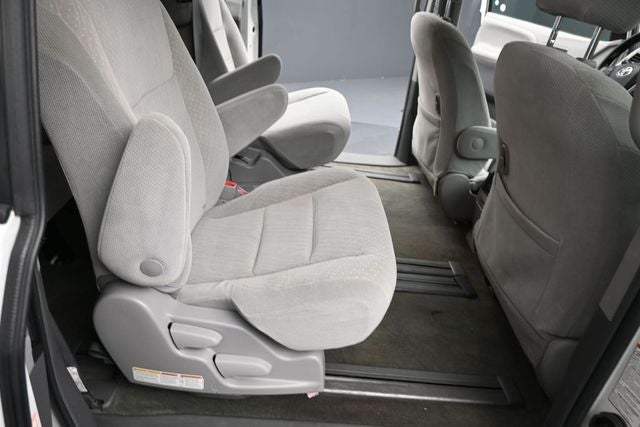 2018 Toyota Sienna LE 7 Passenger