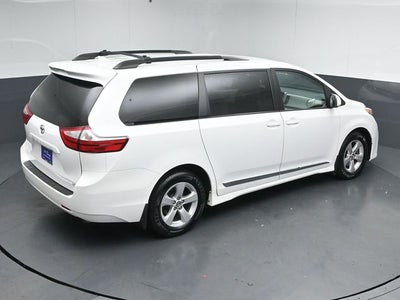 2018 Toyota Sienna LE 7 Passenger