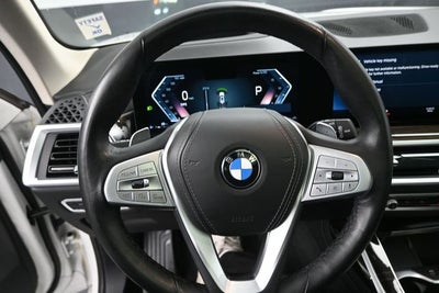 2023 BMW X7 xDrive40i