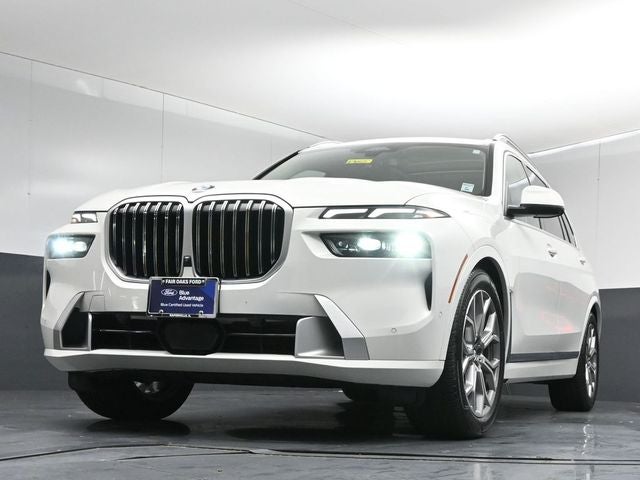 2023 BMW X7 xDrive40i