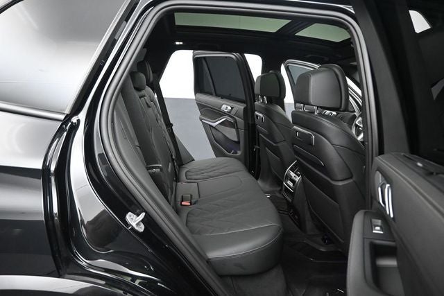 2025 BMW X5 xDrive40i M Sport