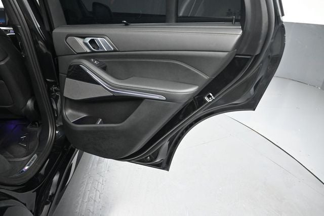 2025 BMW X5 xDrive40i M Sport