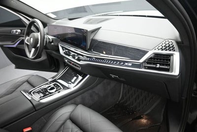 2025 BMW X5 xDrive40i M Sport