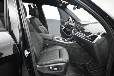 2025 BMW X5 xDrive40i M Sport