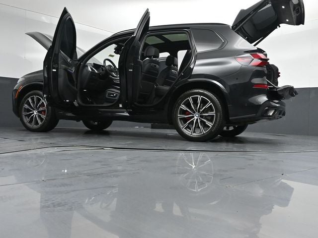 2025 BMW X5 xDrive40i M Sport