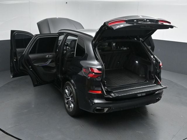 2025 BMW X5 xDrive40i M Sport
