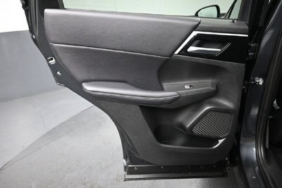 2025 Mitsubishi Outlander PHEV SE