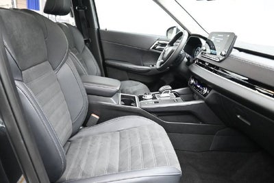 2025 Mitsubishi Outlander PHEV SE