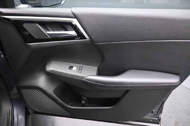 2025 Mitsubishi Outlander PHEV SE