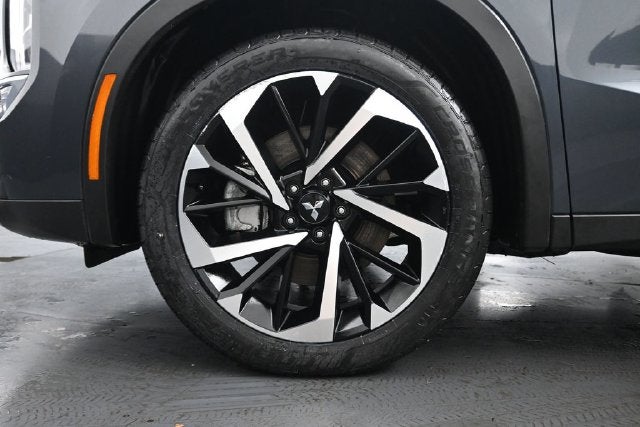 2025 Mitsubishi Outlander PHEV SE