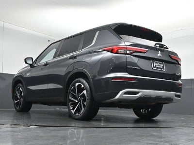 2025 Mitsubishi Outlander PHEV SE