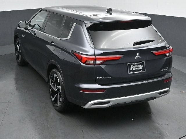 2025 Mitsubishi Outlander PHEV SE