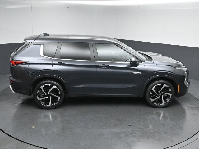 2025 Mitsubishi Outlander PHEV SE